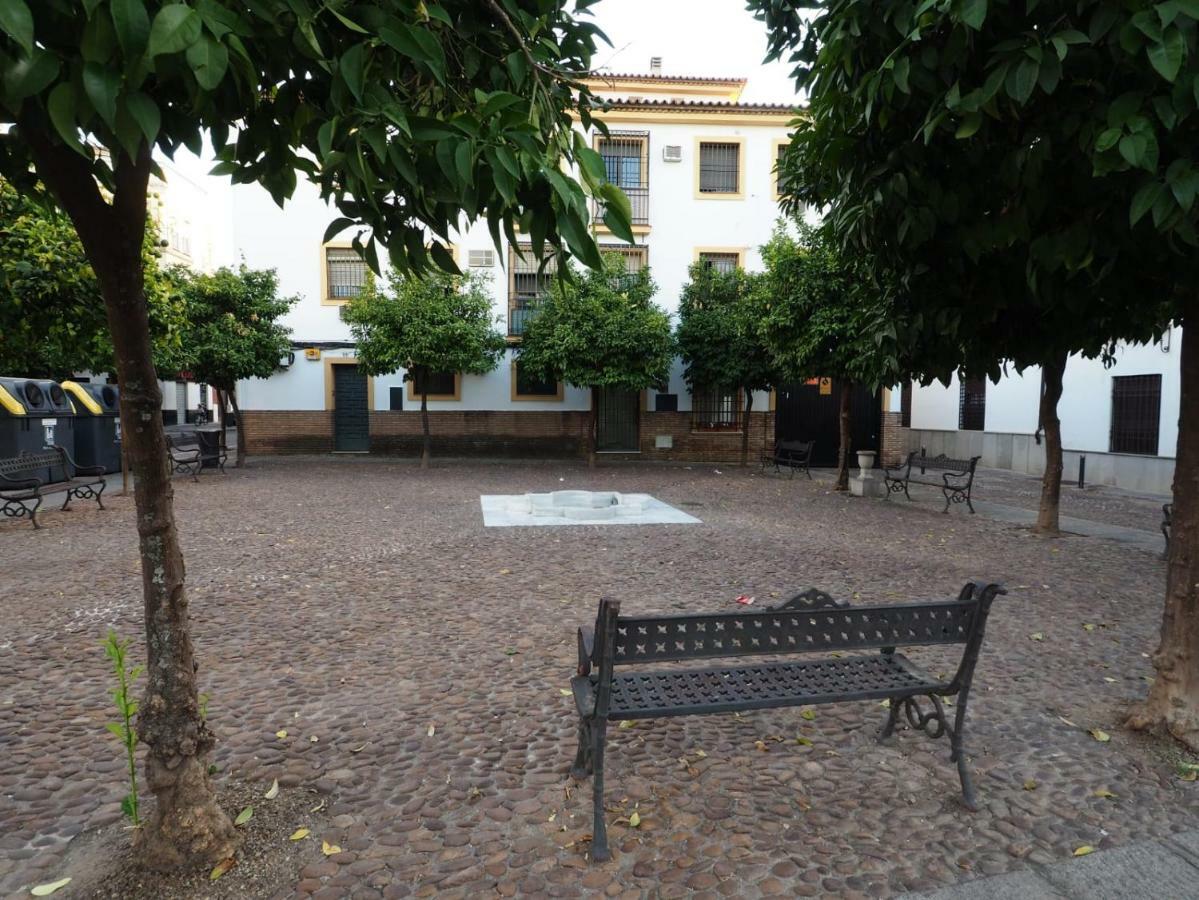 Calle Abejar,Plaza قرطبة المظهر الخارجي الصورة